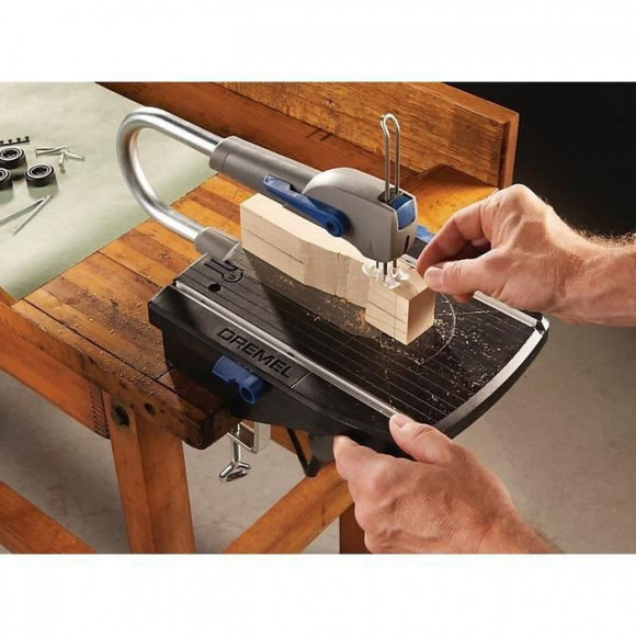 Scie A Chantourner Dremel Ms20 Moto-saw, Livre Avec 5 Lames Et 1 Adaptation Pour Modelisme Et Decoupes Fines