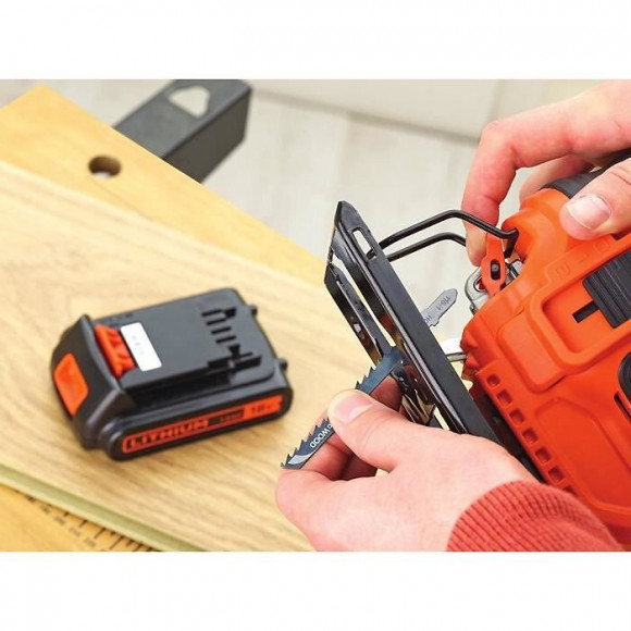 Black+decker Scie Sauteuse Sans Fil Bdcjs18n-xj - 18 V