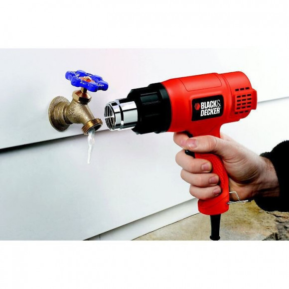 Black + Decker Decapeur Thermique Pivotant 1750w