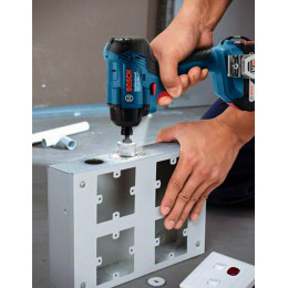 Visseuse À Chocs Bosch Gdr 18v-160 (2 X 5,0 Ah Gal18v-40 L-boxx 136)