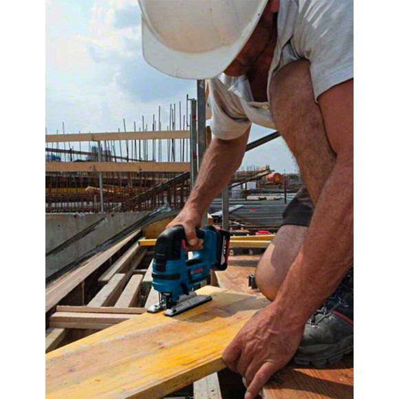 Scie Sauteuse Bosch Gst 18 V-li B (1 X 2,0 Ah Al1820cv L-boxx 136)