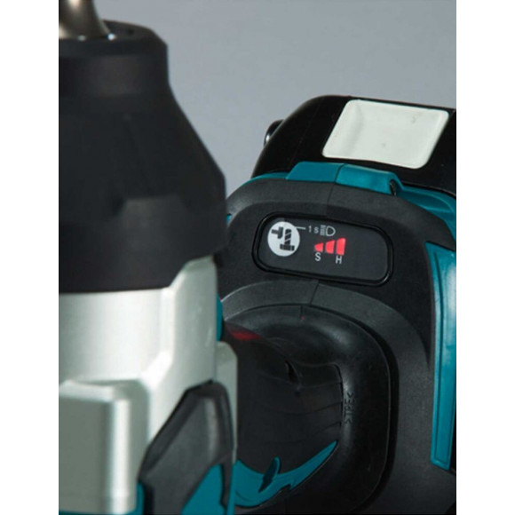 Makita Kit Mk214 (dtw1002 Dga504 2 X 5,0 Ah Dc18rc Lxt600)