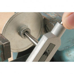 Guide De Taraud Réglable 215 Mm., M1-12, Blister Kwb