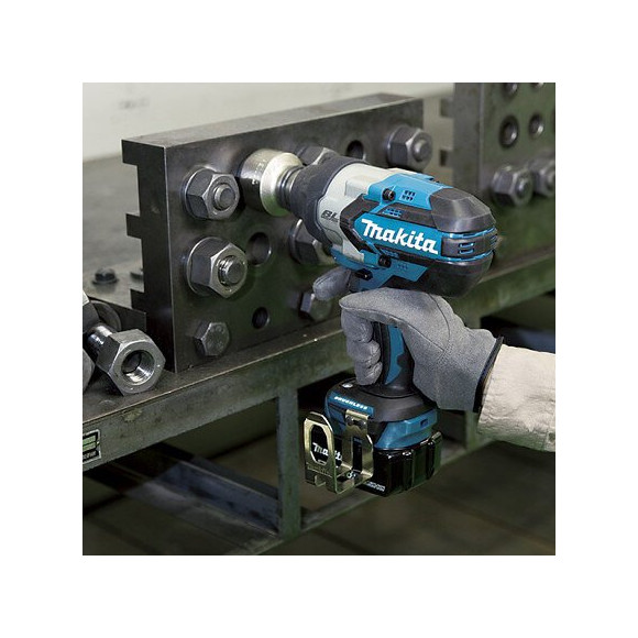 Clé À Chocs Bl 18v Lxt 1.050nm 5ah 2 Bat. Makpac 3/4 "makita