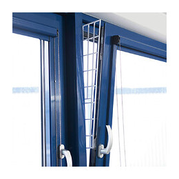 Une Grille De Protection Pour Fenêtre (oscillo-battant) Fermeture Du Coté. - Trixie - Tr-44183