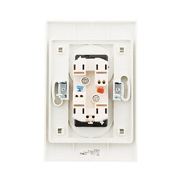 Double Prise 2p+t Pour Boite D'encastrement Standard Ø67mm Prof. 40mm - Clarys