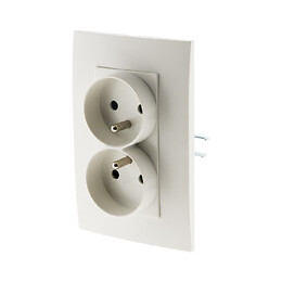 Double Prise 2p+t Pour Boite D'encastrement Standard Ø67mm Prof. 40mm - Clarys