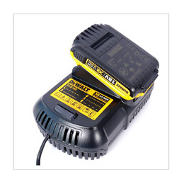 Dewalt Starter Kit Dcb115d2qw 18 V: 2x Batteries Dcb 183 2 Ah + 1x Chargeur Dcb 115