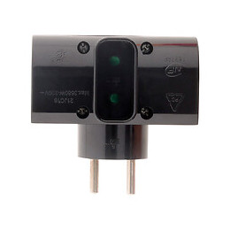 Triplite Parafoudre 2x 16a 2p+t + 1x6a 2p - Noir