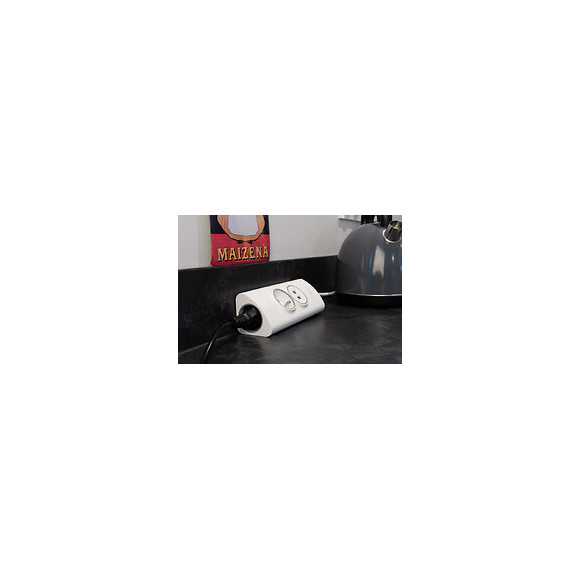 Multiprise D'angle 2p 16a + 2 Usb Précâblée - Otio