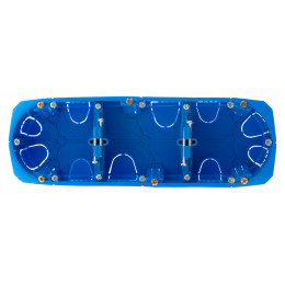 Boîte Encastrement Triple Multimat Patte Métal 67x 40 Entraxe 71