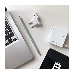 Chargeur Usb Universel Avec Powerbank Intégrée 2600 Mah - Watt & Co