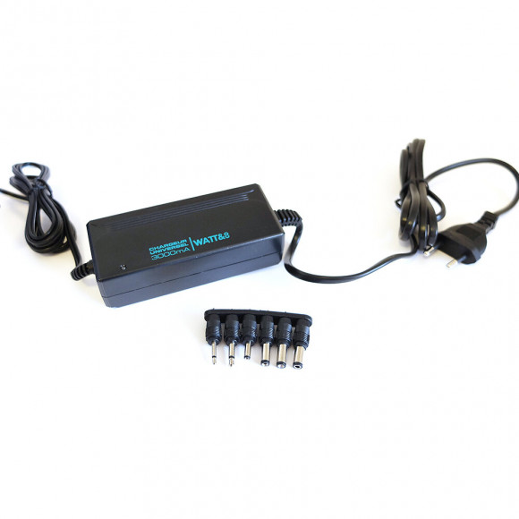 Chargeur Universel 3000ma Avec 6 Fiches Incluses