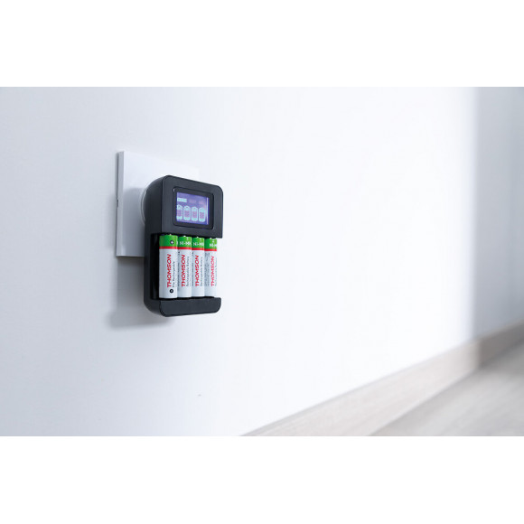 Chargeur Pour Piles Aa Et Aaa (fournies) - Thomson