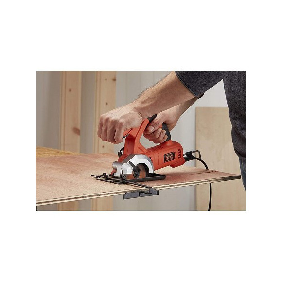 Mini Scie Circulaire 400w Black&decker