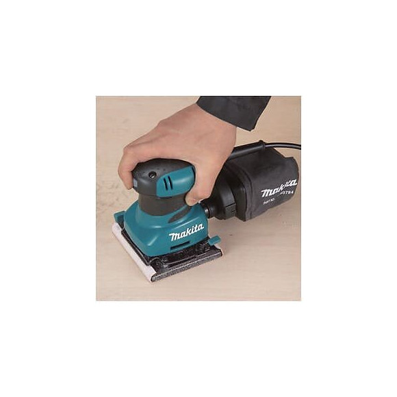 Ponceuse Orbitale Makita 200w 112x102mm