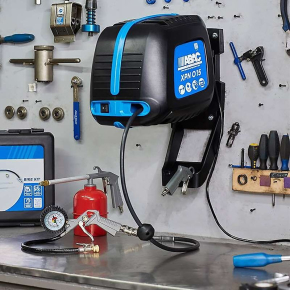 Compresseur À Piston Et Enrouleur À Fixation Murale Abac Xpn O15