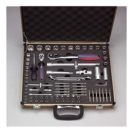 Valise Clés Et Douilles 83 Pièces