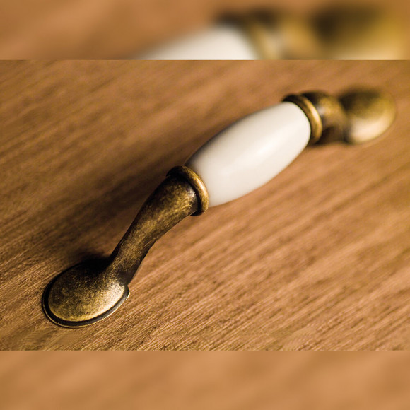 Emuca Poignée Pour Meuble, Entraxe 76 Mm, Zamak Et Céramique, Bronze, 20 Ut.