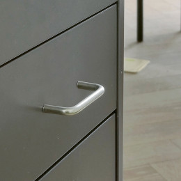 Emuca Poignée Pour Meuble, D. 8 Mm, Entraxe 128 Mm, Acier, Chromé, 20 Ut.