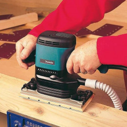Ponceuse Vibrante Makita 9046 600 W