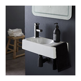 Siphon Moderne En Laiton Noir