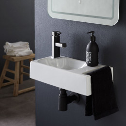 Siphon Moderne En Laiton Noir