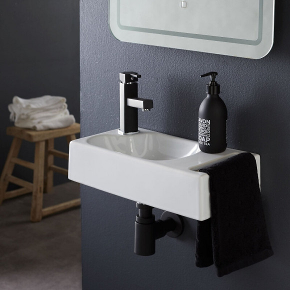 Siphon Moderne En Laiton Noir