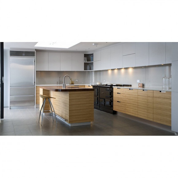 Crédence Réversible En Blanc Satiné / Blanc Brillant (disponible En 2 M X 1 M Et 1 M X 0.5 M) Blanc Ral 9016, E : 3 Mm, L : 