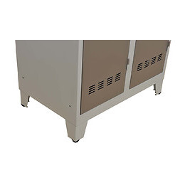 Kit de 4 pieds en acier pour vestiaire hauteur 11 cm.