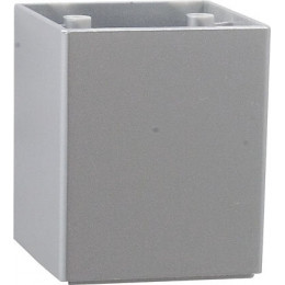 Pied de meuble plastique cube gris 6x6cm hauteur 6.4cm