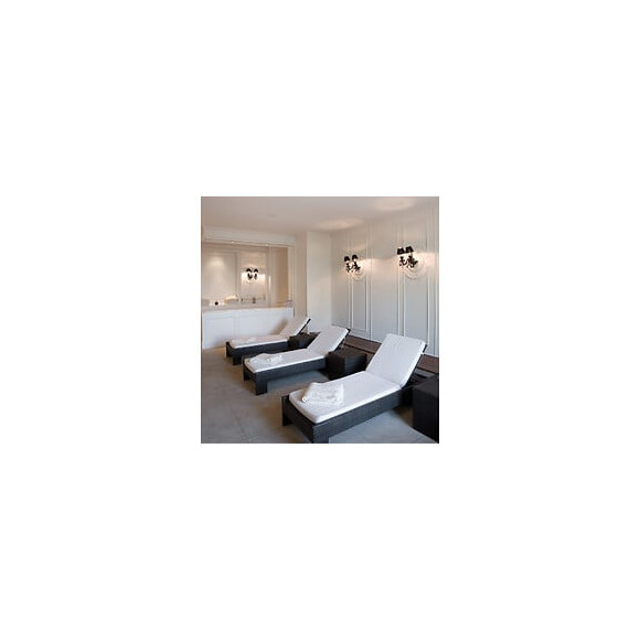 Petit Centre De Plafond R08