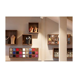 Cimaise Élégante Aux Courbes Douces P8020