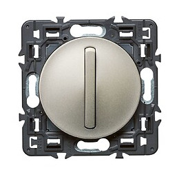 Interrupteur ou va-et-vient doigt étroit Céliane Soft - 10A - Titane
