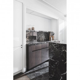 Profil Aux Courbes Élégantes Dx174-2300