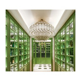 Corniche Au Profil Élégant Et Classique C200