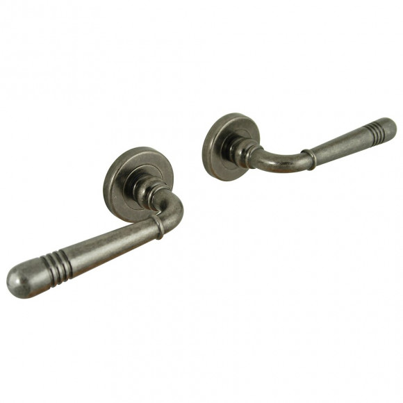 Poignée sur rosace mauriac patiné