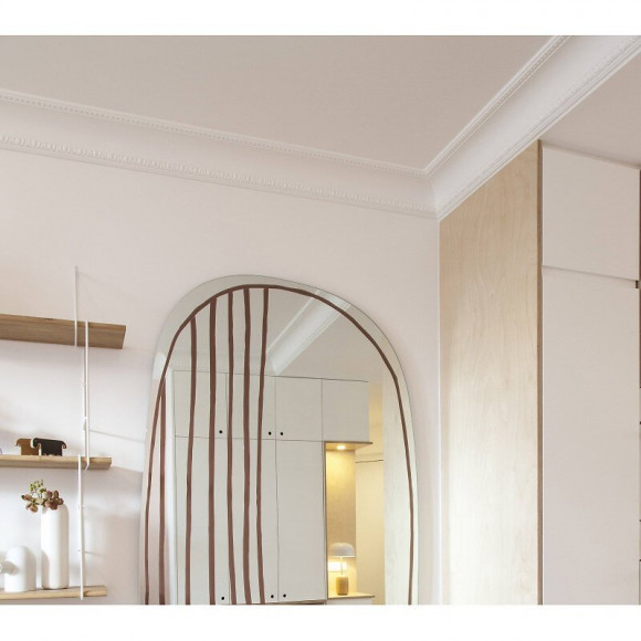 Corniche Moderne Aux Influences Classiques C216