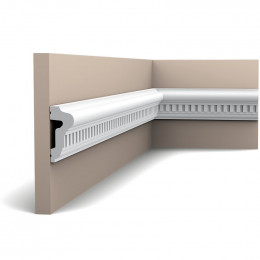 Cimaise Ondulée Avec Un Design Dentelé P6020