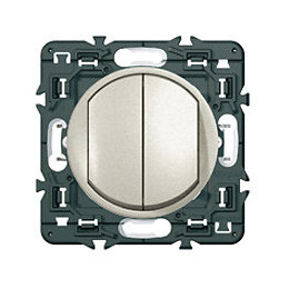 Double interrupteur ou va-et-vient Céliane Soft 10A - titane