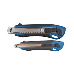 Lot de 2 cutters 9+18mm