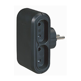 Fiche multiprise 4 prises de courant 2P 6A 230V sorties latérales