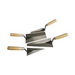 Lot 4 truelles assorties 1er Prix