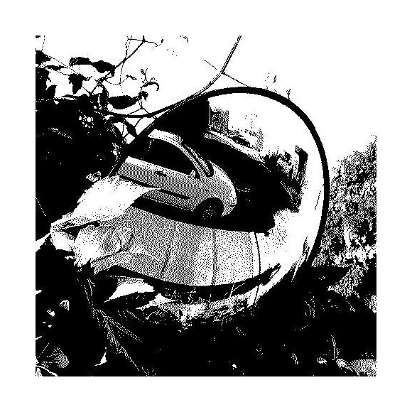 Miroir rond de sortie de garage.