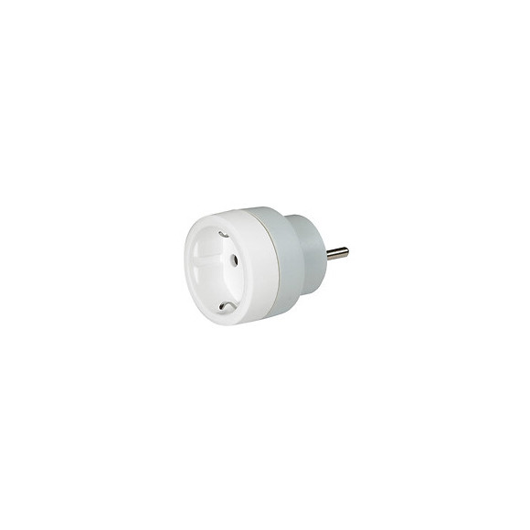 Adaptateur 2P+T 16A 230V - fiche standard DE sur prise standard FR