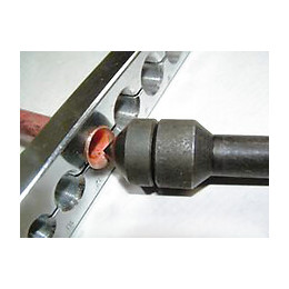 Appareil à collets battus tube cuivre 10-16mm