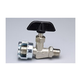 Robinet avec écrou pour baïonnette