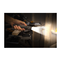 Torche à LED Hard Case Professional Energizer 2AA piles incluses