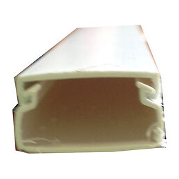 Moulure 20x10mm en PVC