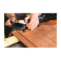 Closoir de faîtage ventilé PVC 5mx31cm Anthracite